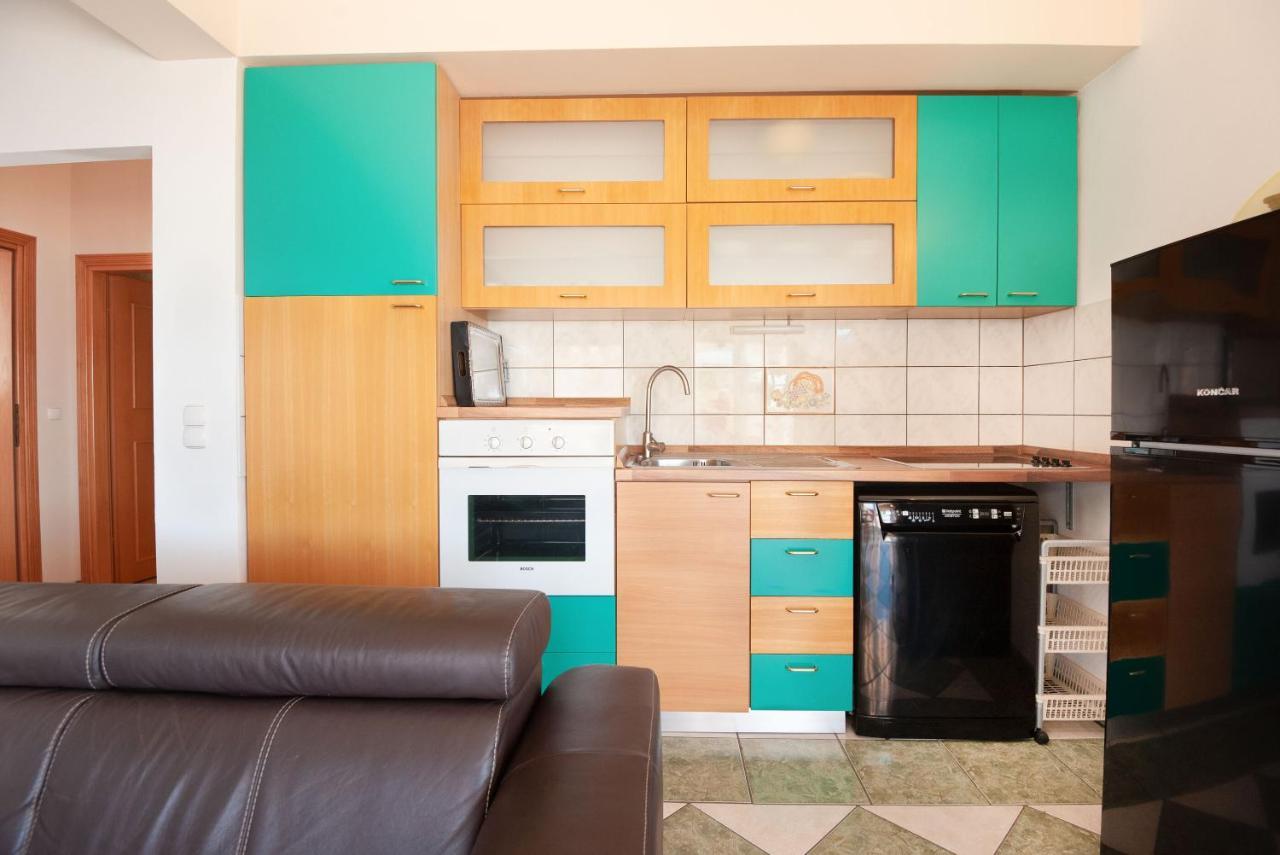 Apartments Gordana Lokva Rogoznica Bagian luar foto