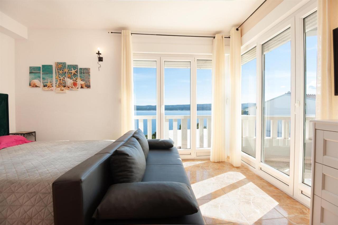 Apartments Gordana Lokva Rogoznica Bagian luar foto
